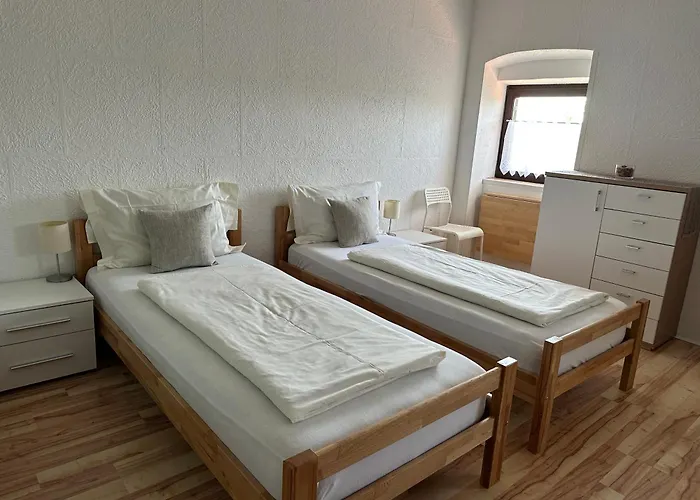 Quiet Countryside Apartments Near The City And The Sea